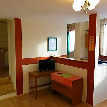 Sedmikraska Apartment